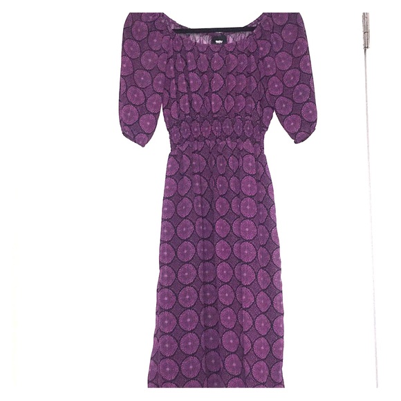 Nassima Dress - Picture 1 of 2